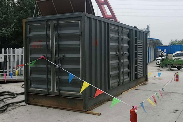 龙游发电机租赁空气滤清器多久更换一次？