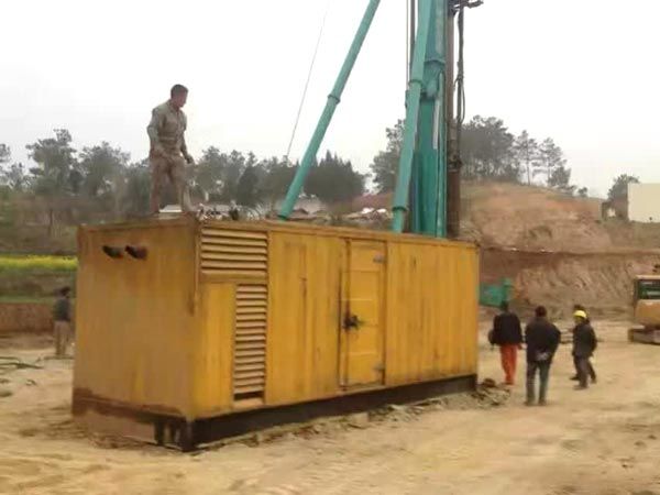 龙游如何判断水冷式机油散热器密封件是否需要更换？